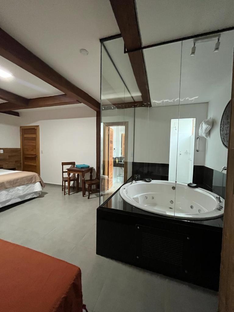 Pousada Mar Mineiro Macacos Nova Lima Extérieur photo